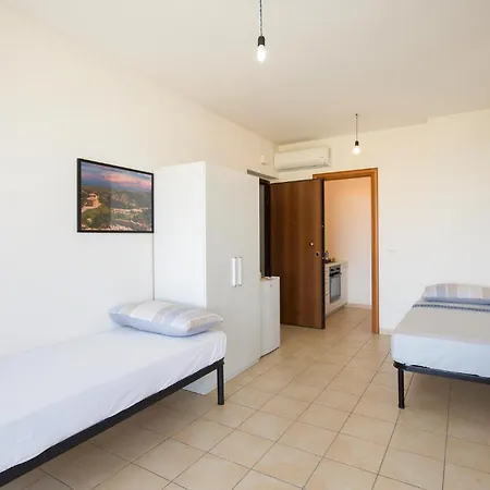 Διαμέρισμα 1 Bedroom Gorgeous In Isca Marina *