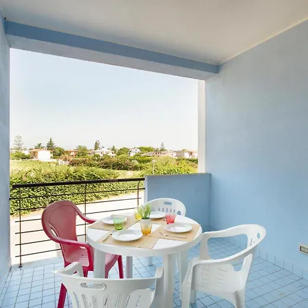 Lejlighed 1 Bedroom Gorgeous In Isca Marina Badolato Marina